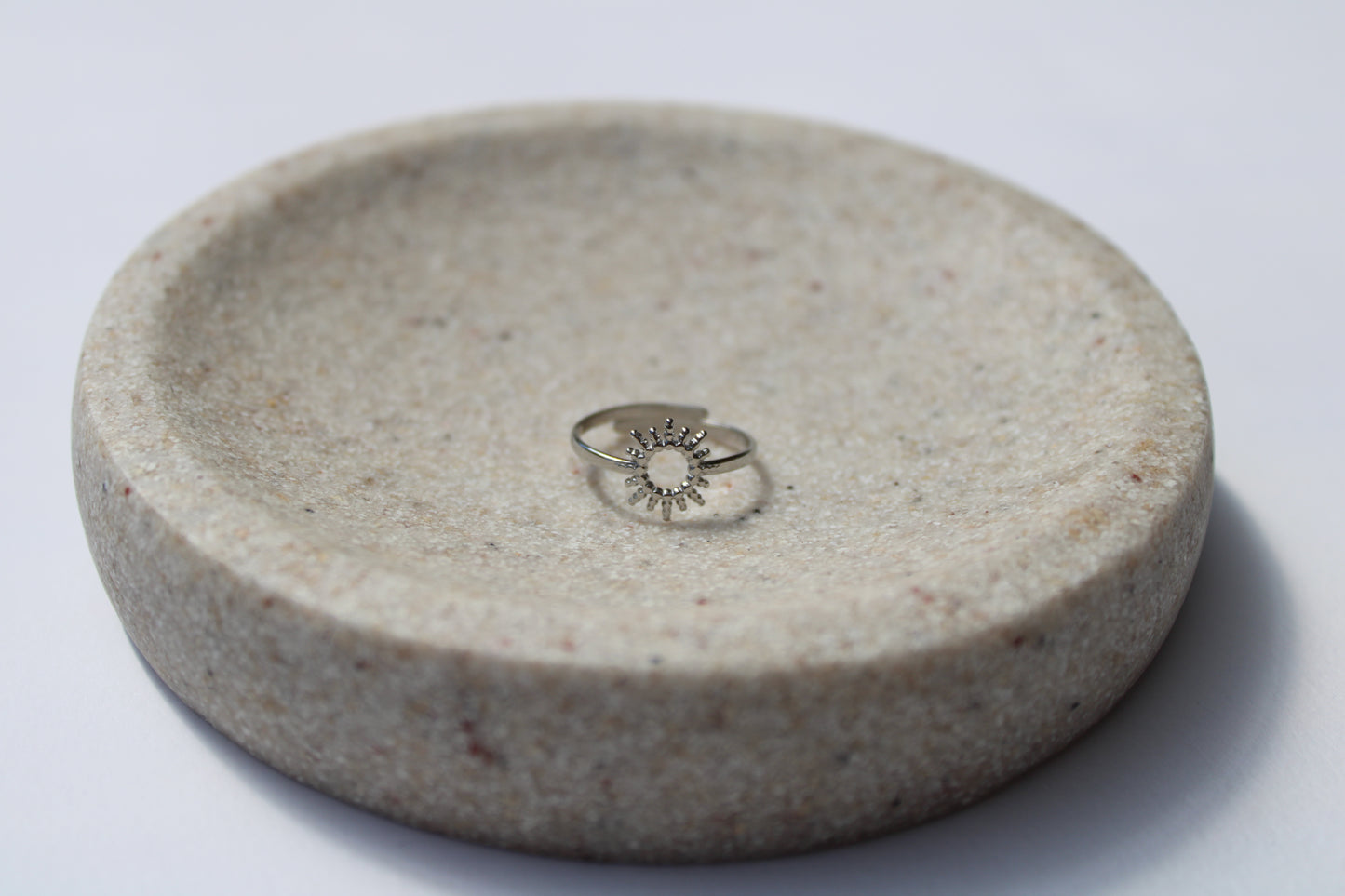 anello sole fine line