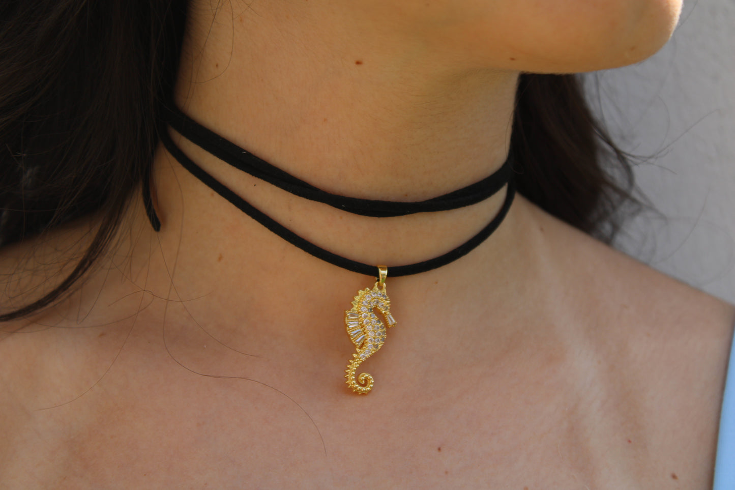 choker cavalluccio marino