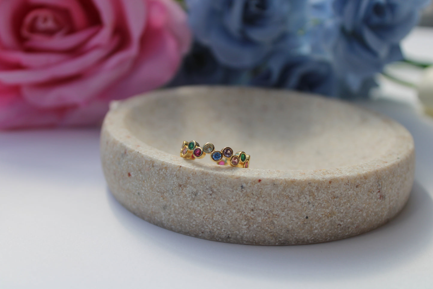 anello gocce di zirconi