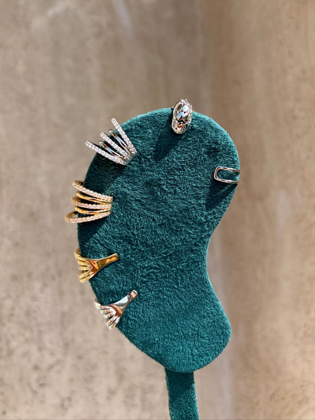 EAR CUFF