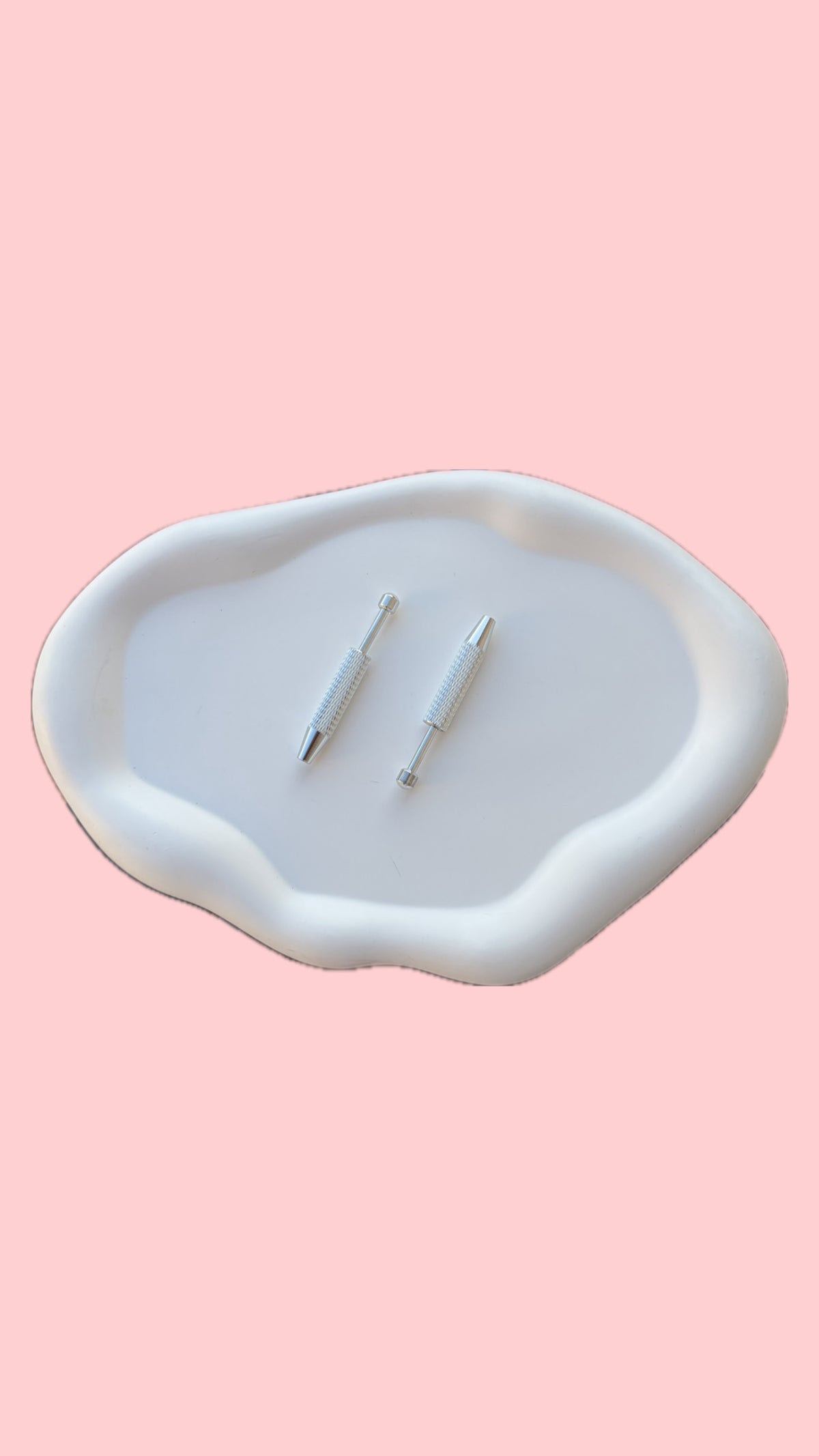 Strumento per piercing