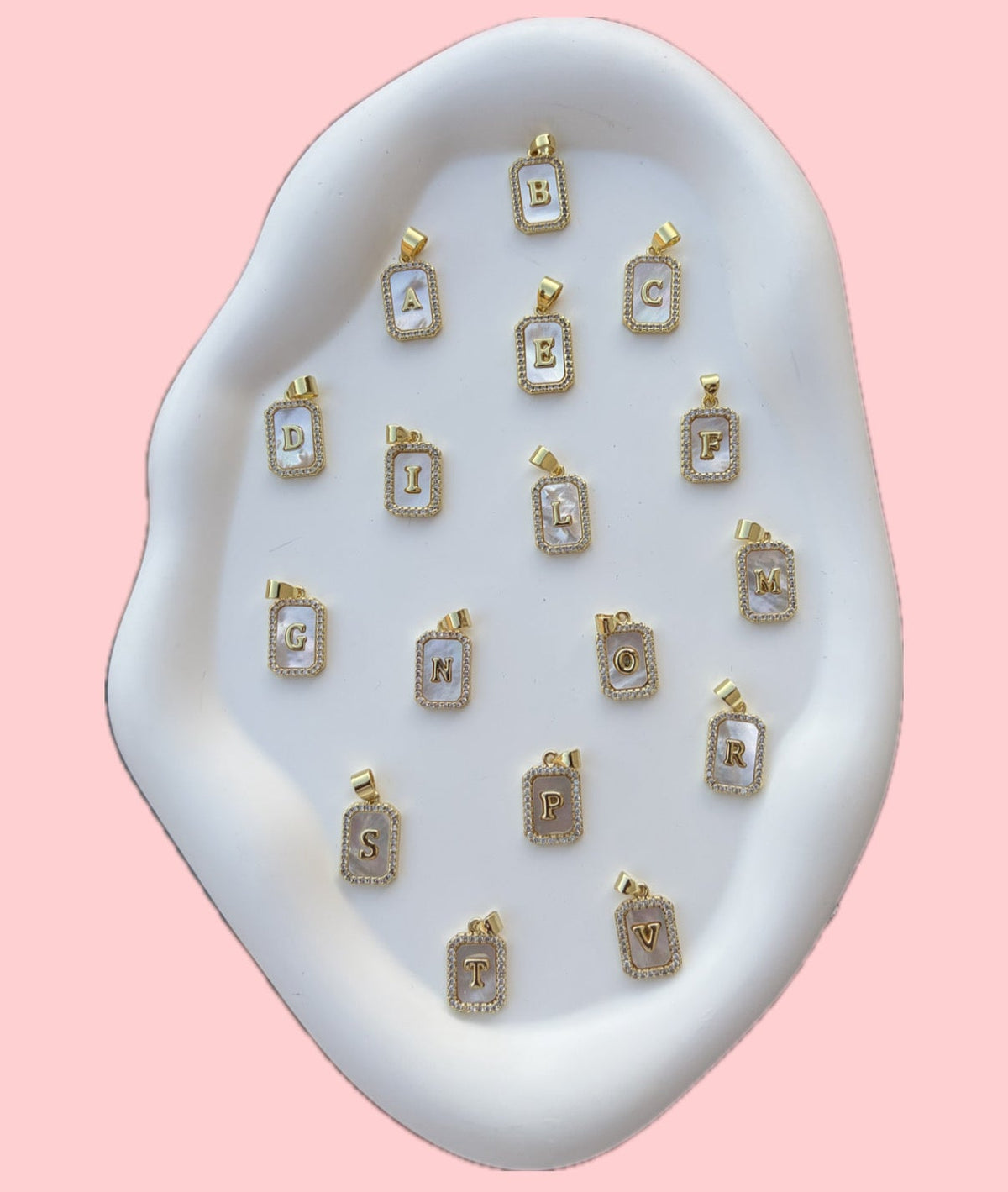Lettere in madreperla con strass