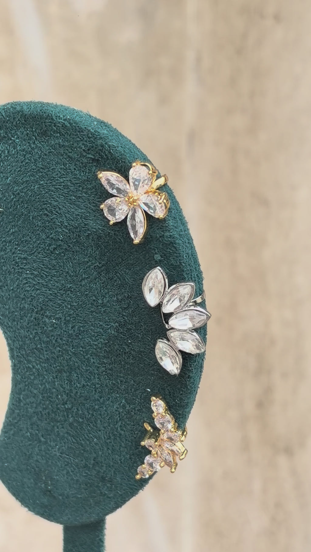 Ear cuff